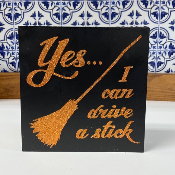 Halloween Decor Lot 5 Piece Light Up Bottles Plaques Witch Shoe Candle Holder - Picture 6 of 17